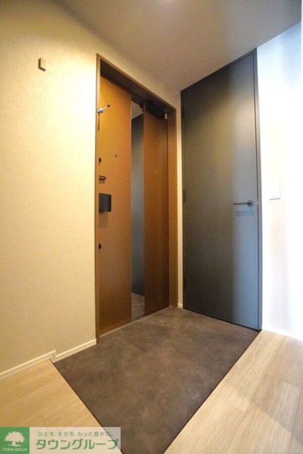玄関(※写真は同タイプ住戸です。)