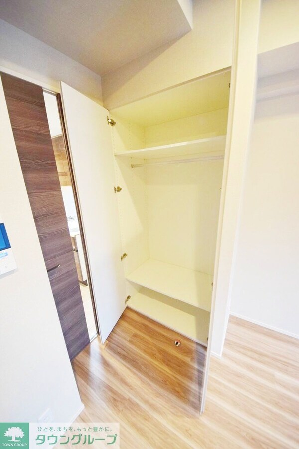 収納(お問合せは(株)タウンハウジング東京へ)