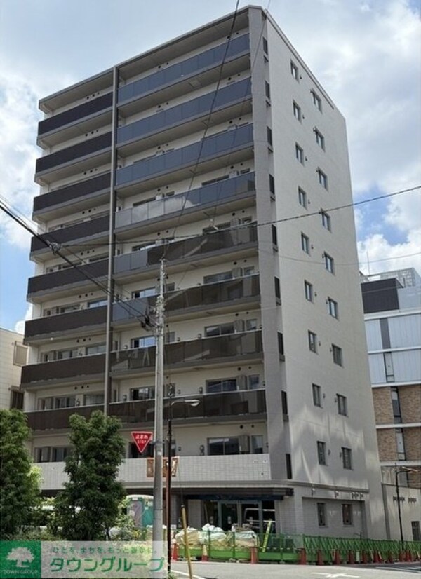 エントランス(お問合せは(株)タウンハウジング東京へ)