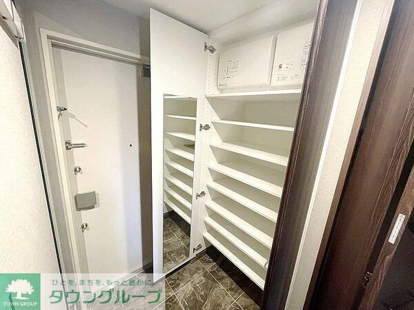 収納(お問合せは(株)タウンハウジングレジデンス事業部【03-…)
