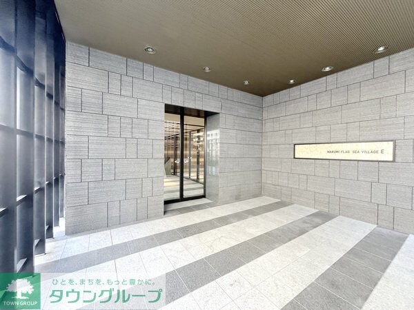 エントランス(お問合せは(株)タウンハウジング東京へ)