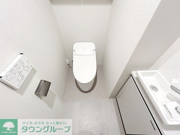 トイレ(お部屋探しは株式会社　タウンハウジング　までお気軽にお問合…)