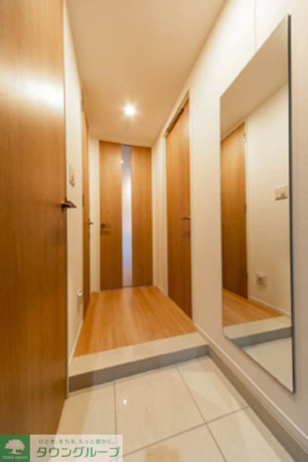 玄関(※写真は同タイプ住戸です。)