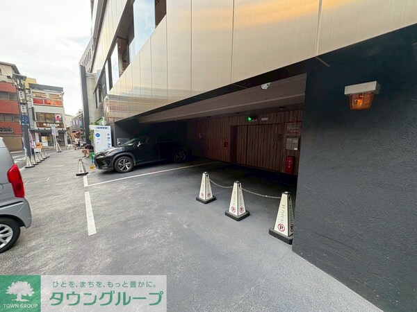 駐車場(駐車場)