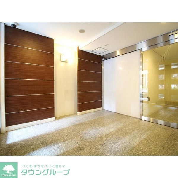 エントランス(お問合せは(株)タウンハウジング東京へ)