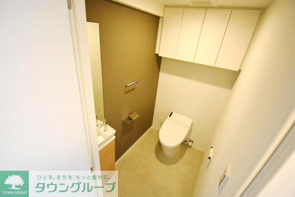 トイレ(お問合せは(株)タウンハウジングレジデンス事業部　赤坂店・…)