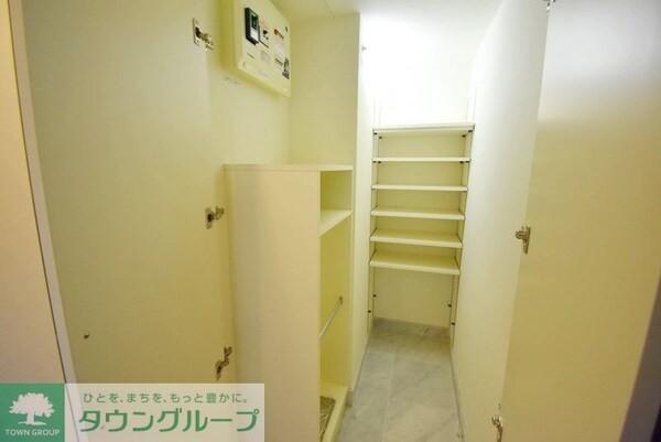収納(お問合せは(株)タウンハウジング東京へ)