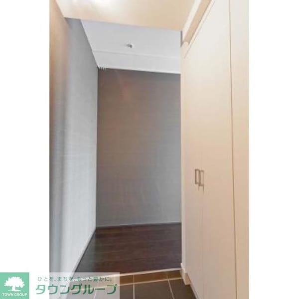 玄関(※写真は同タイプ住戸です。)