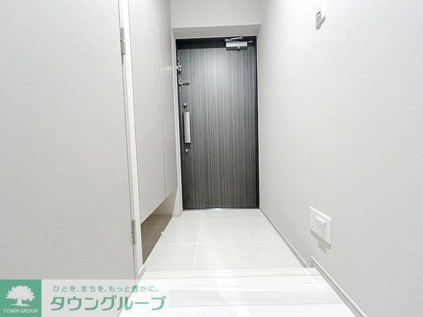 玄関(お部屋探しは株式会社　タウンハウジング　までお気軽にお問合…)