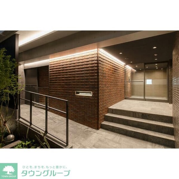 エントランス(お問合せは(株)タウンハウジング東京へ)
