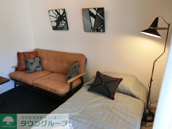 その他室内・内装(Fタイプ2014年12月撮影 MR時の写真で調度品等は含ま…)