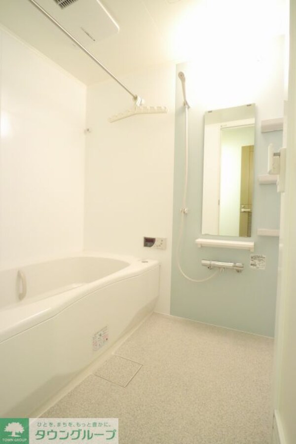 バス／シャワールーム等(※参考写真)