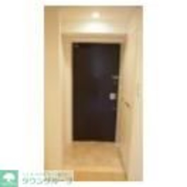 玄関(※参考写真)