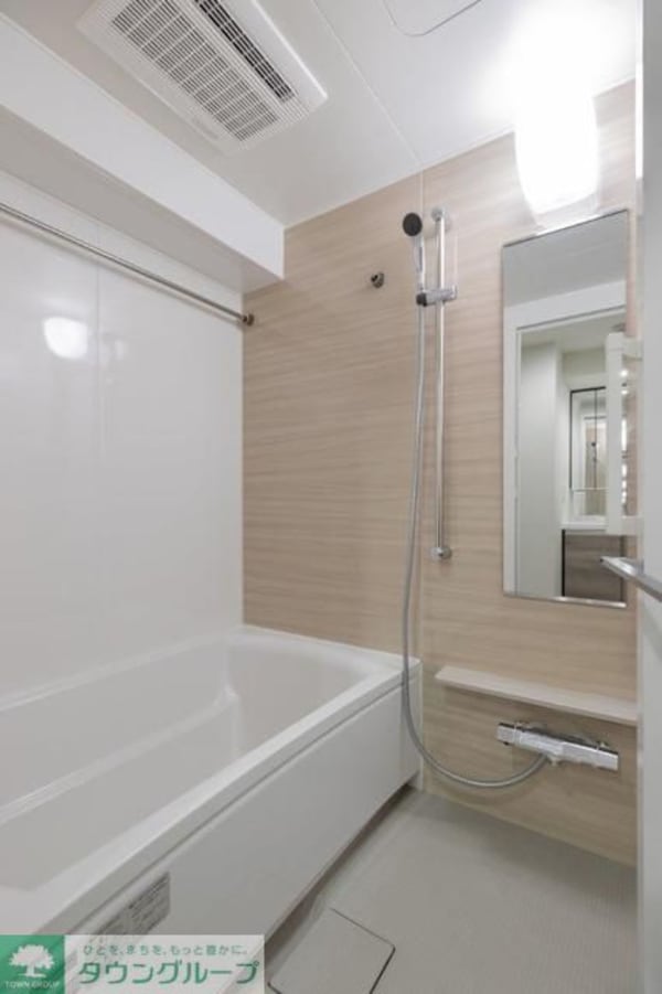 バス／シャワールーム等(Aタイプ2024年3月撮影 同タイプ1001号室の写真です。)