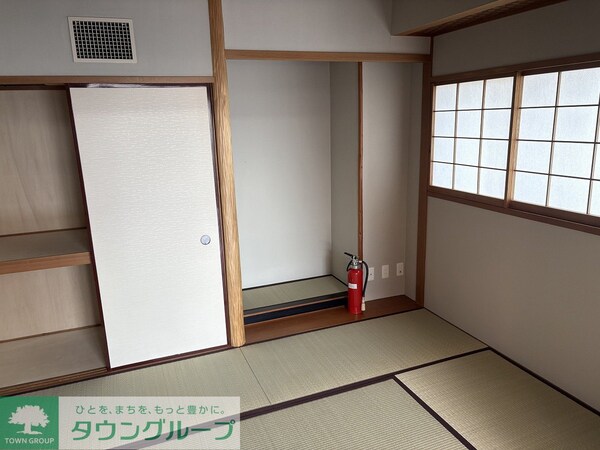 収納(お問合せは(株)タウンハウジング東京へ)