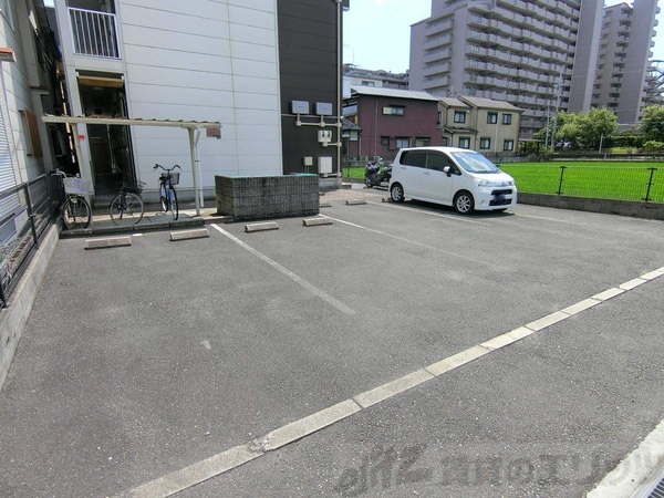 駐車場(駐車場)