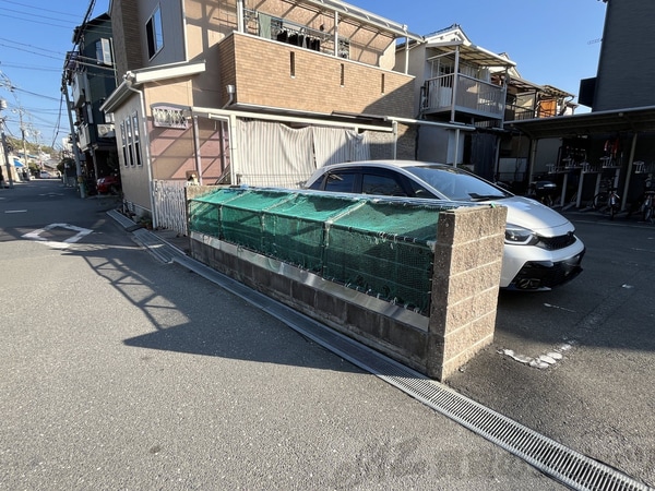 設備(駐車場)