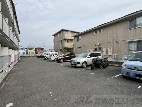 駐車場(駐車場)