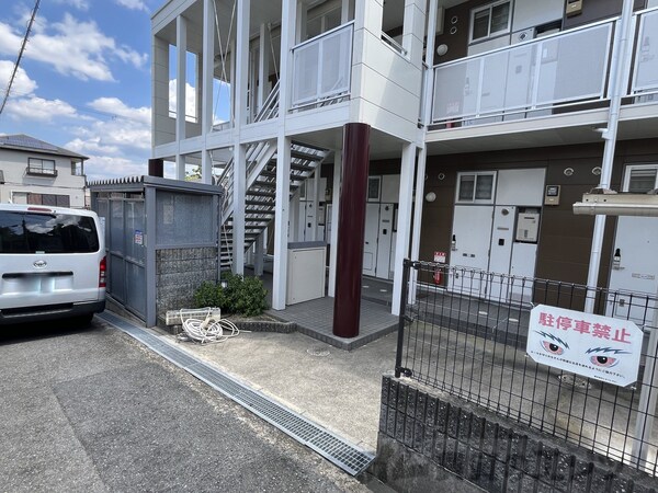 エントランス(外観)