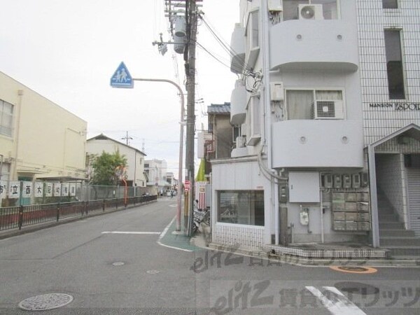 その他(前面道路)