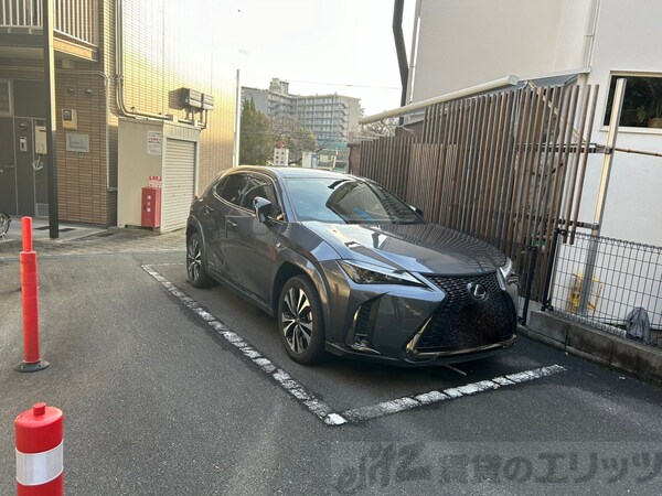 駐車場(駐車場)