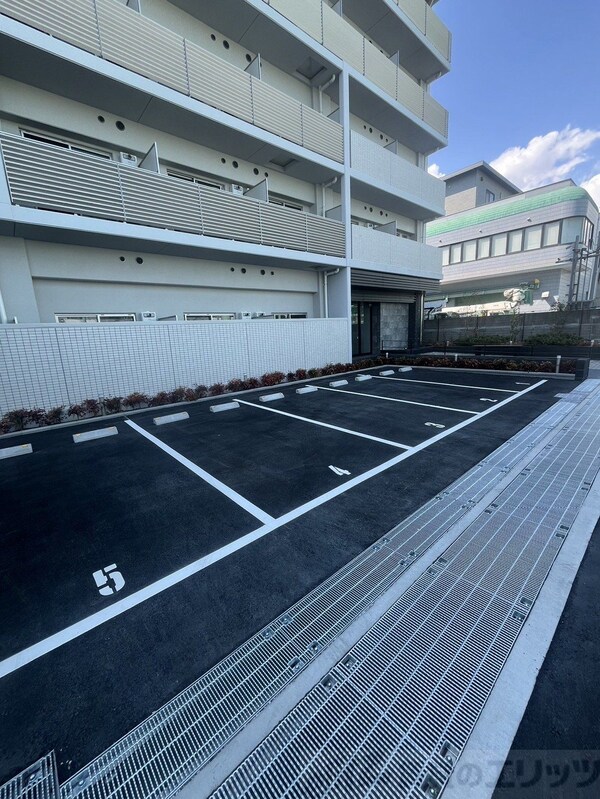 駐車場(駐車場)