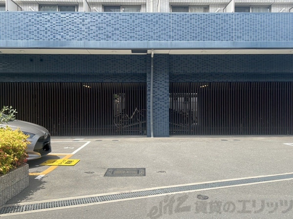 駐車場(駐車場)