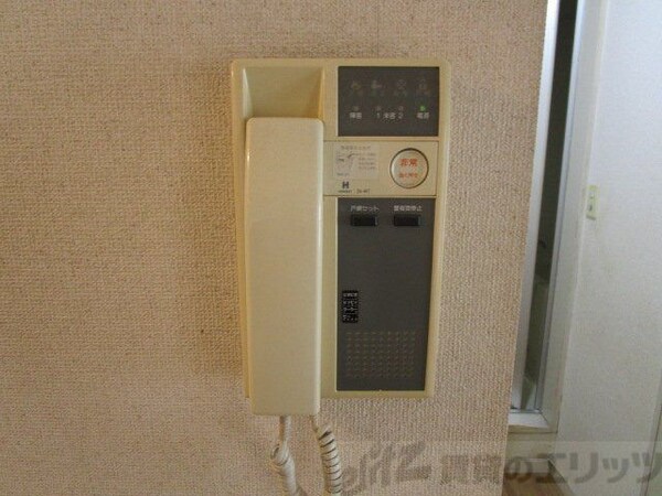 設備(インターホン受け)