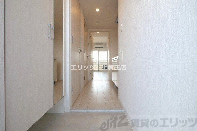 物件内観写真24　(玄関)