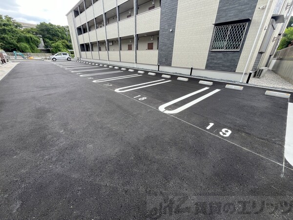 駐車場(駐車場)