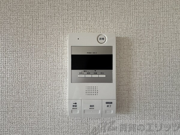 設備(モニター付きインターホン)