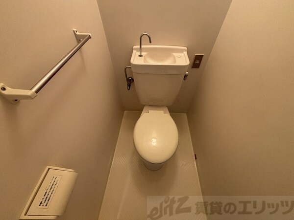 トイレ(トイレ)