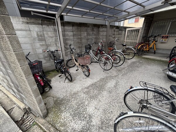 共有部分(駐輪場)