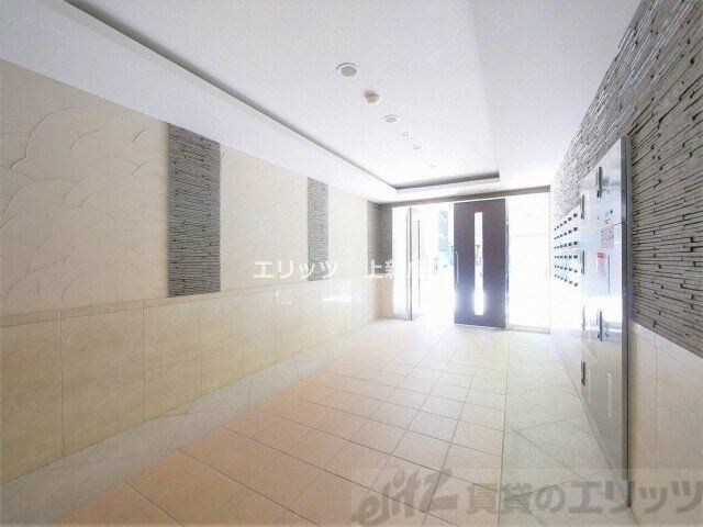 物件内観写真4　(エントランス)