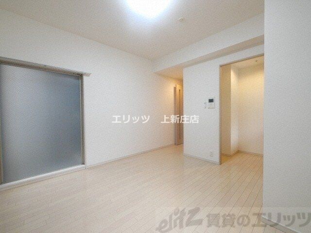 物件内観写真2　(リビング/居室)