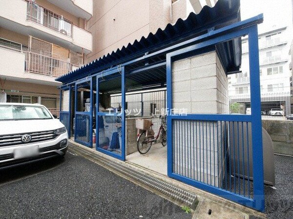 駐車場(駐車場)