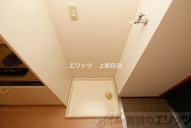 物件内観写真25　(洗濯機置き場)