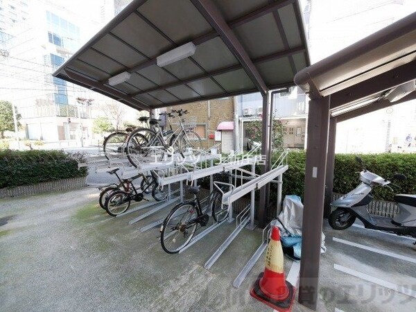 駐車場(駐輪場)