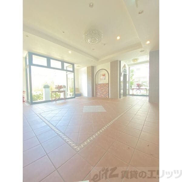 エントランス(エントランス)