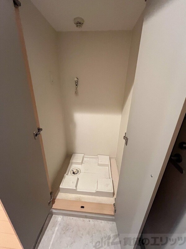 設備(洗濯機置き場)