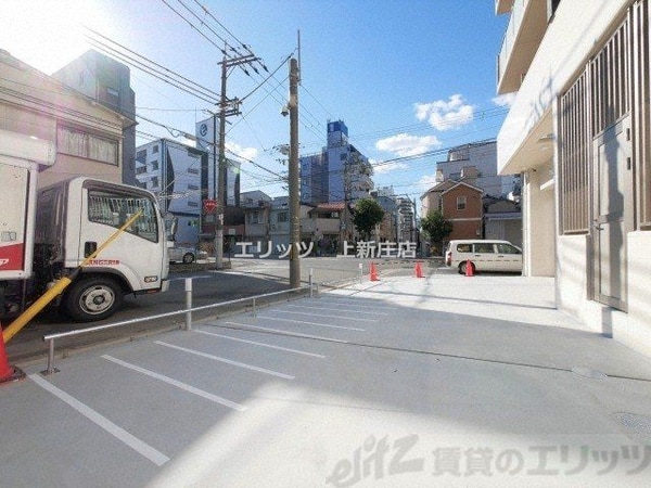 駐車場(駐車場)