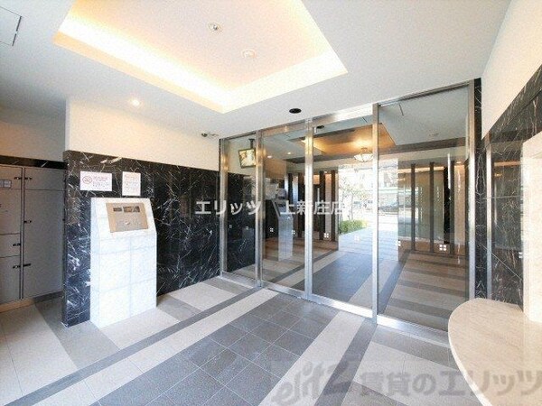 エントランス(エントランス)