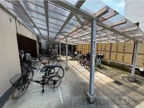 共有部分(駐輪場)