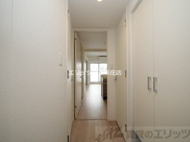 物件内観写真26　(玄関)