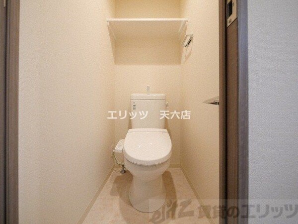 トイレ(トイレ)