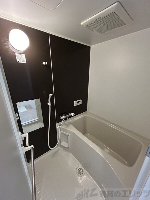 バス／シャワールーム等(バス／シャワールーム等)