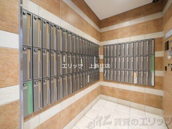 エントランス(メールボックス)