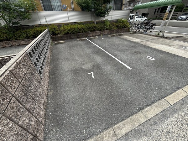 駐車場(駐車場)