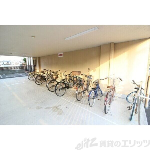 共有部分(駐輪場)