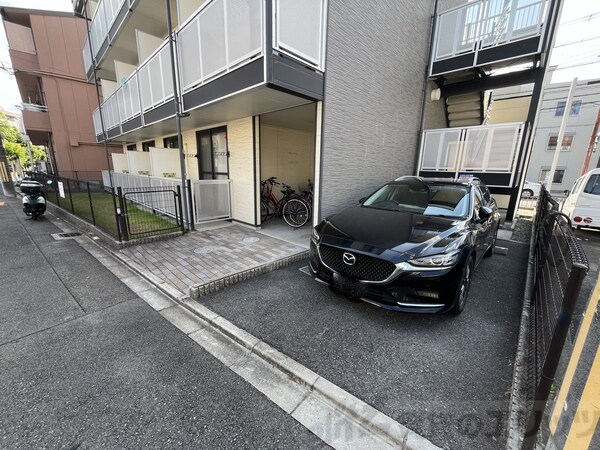 駐車場(駐車場)